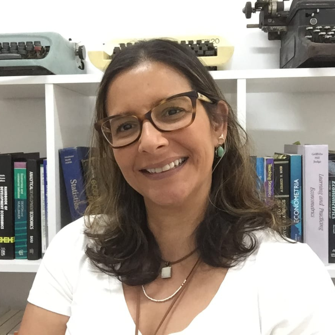FOTO Andrea Rodrigues Ferro.png