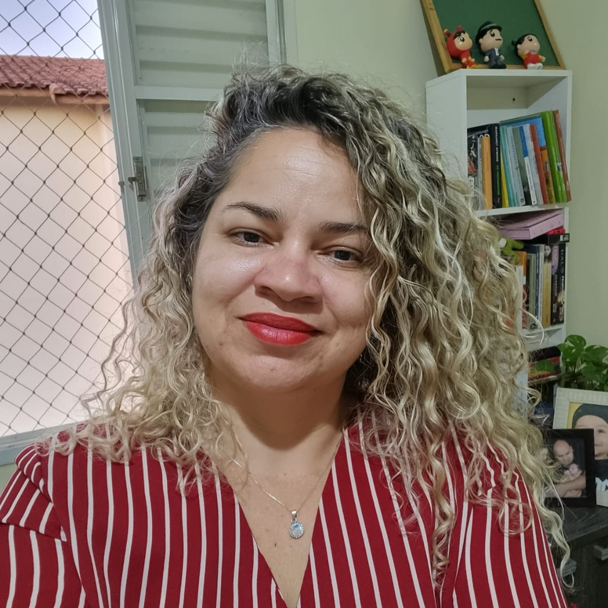 FOTO Jorgeane da Mota Trindade de Oliveira.jpeg